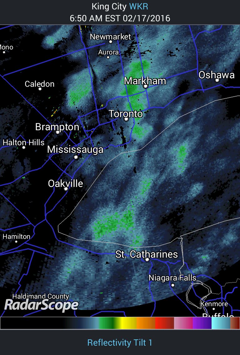 gtaweather1's tweet image. Coating of snow this morning in the GTA; Falling temps this afternoon; Thaw Friday-weekend; Winter returns next week
