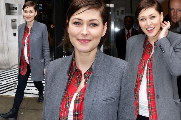LR4Cfashion's tweet photo. We love this casual look from @EmmaWillis! #WhatYouWearinWillis #LR4C #fashion https://t.co/kejJw3nu5R