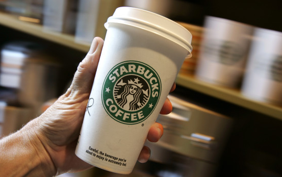HuffPostUKLife's tweet photo. Nation's favourite hot drinks contain up to 25 teaspoons of sugar https://t.co/BfnAcO1fXn https://t.co/nzhRHMRqrk