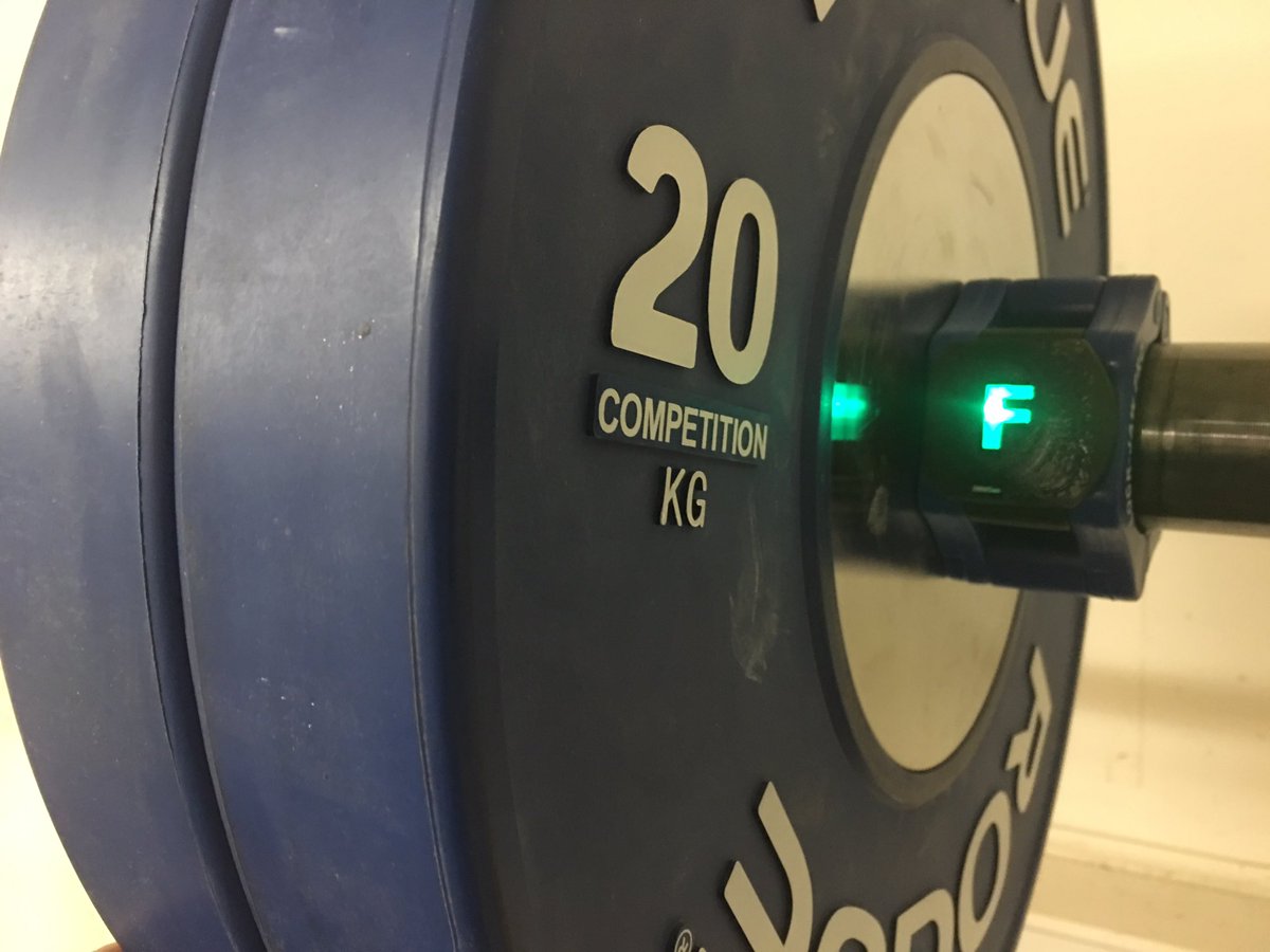 TheBarbellSpin's tweet image. Just testing out the FORM Collar...

@FormLifting #crossfit #weightlifting #powerlifting #science #formcollar