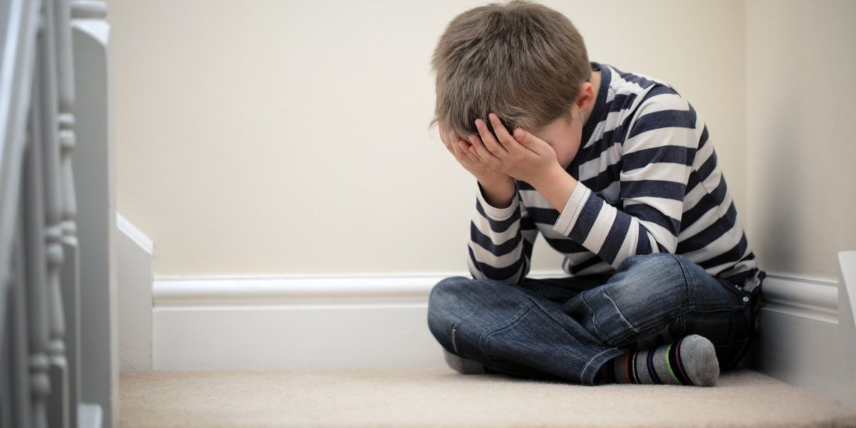 HuffPostCanada's tweet image. The connection between childhood experiences and adult problems huff.to/1QkDIWA #youngmindsmatter
