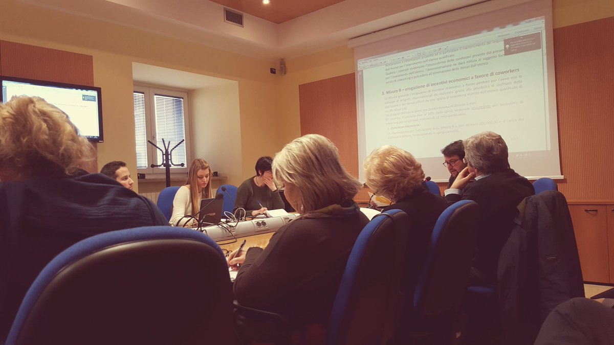 Su parla di #coworking in comune a  Verona oggi con <a href="/pandianenrico/">Enrico Pandian</a> di <a href="/_startupGYM/">Startup GYM Verona</a>
