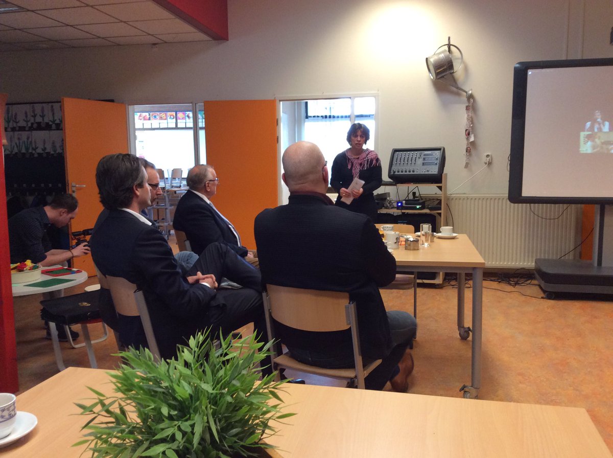 Start uitvraag glasvezel in buitengebied Haaksbergen, Losser, Enschede en Hengelo door St. TwenteGlas.