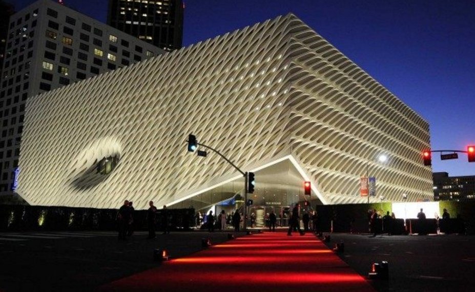 Broad Museum in Los Angeles – Free DGALA Viewing dgala.com/2016/02/17/bro…