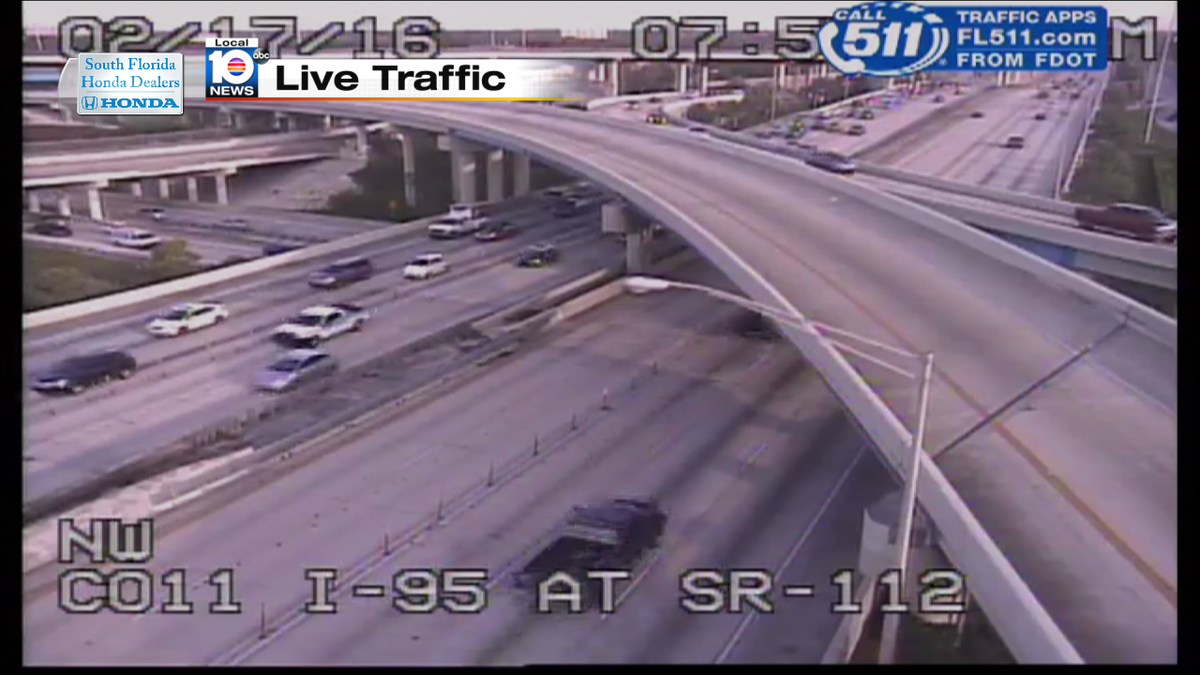 Crash on I-95 SB and the Airport Expwy #TRAFFIC #MIAMI https://t.co/nDCBN5NRzo