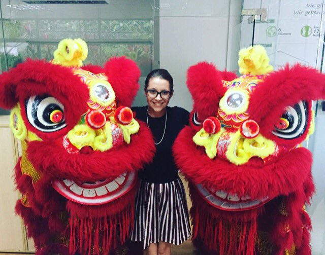 sjgran's tweet photo. Lions visit the office #cny2016 #culture #Singapore https://t.co/kCzsC0J6GK