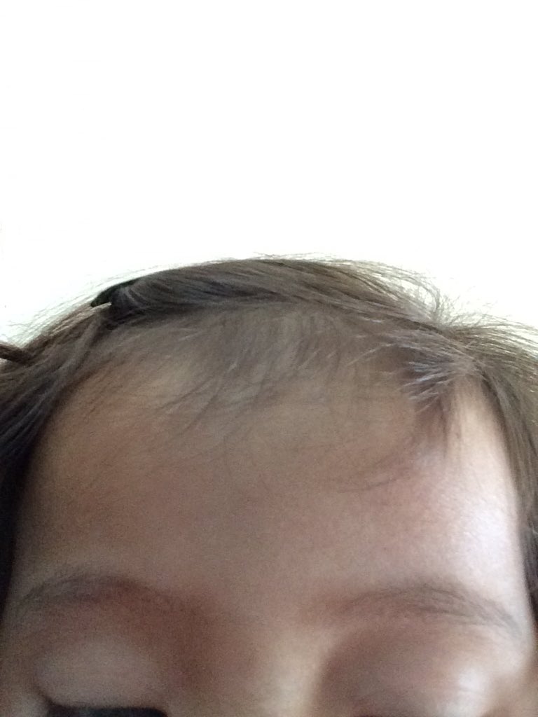 raisingwhasians's tweet photo. When your toddler steals your phone :) #momlife #helloforehead https://t.co/RnK6QGIAjq