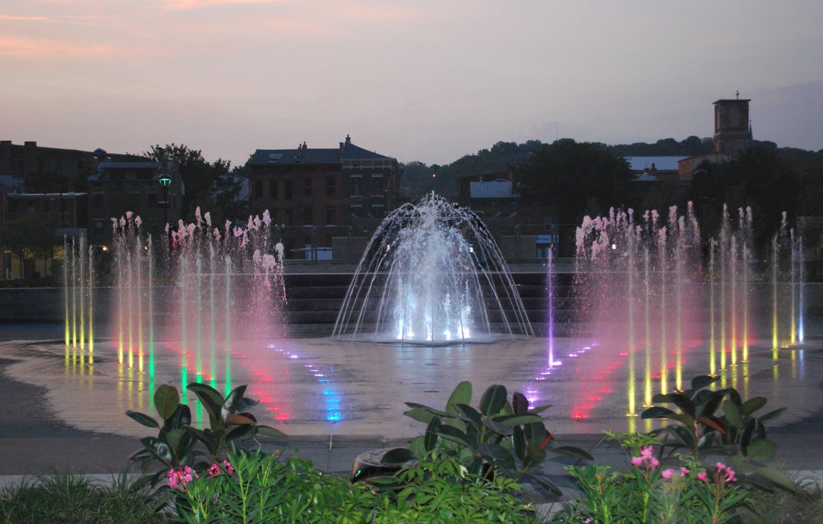 SAIfountains's tweet image. @SAIfountains project, #WashingtonPark #InteractiveFountain found on #Cincinnati, OH site
washingtonpark.org/features-of-th…