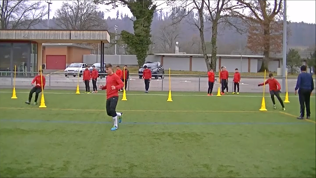 TopSoccerCoach_'s tweet photo. Speed Drills for Football https://t.co/sEhnjnNoGv  

#soccer #soccerdrills #soccercoaches https://t.co/AnroiUQQna