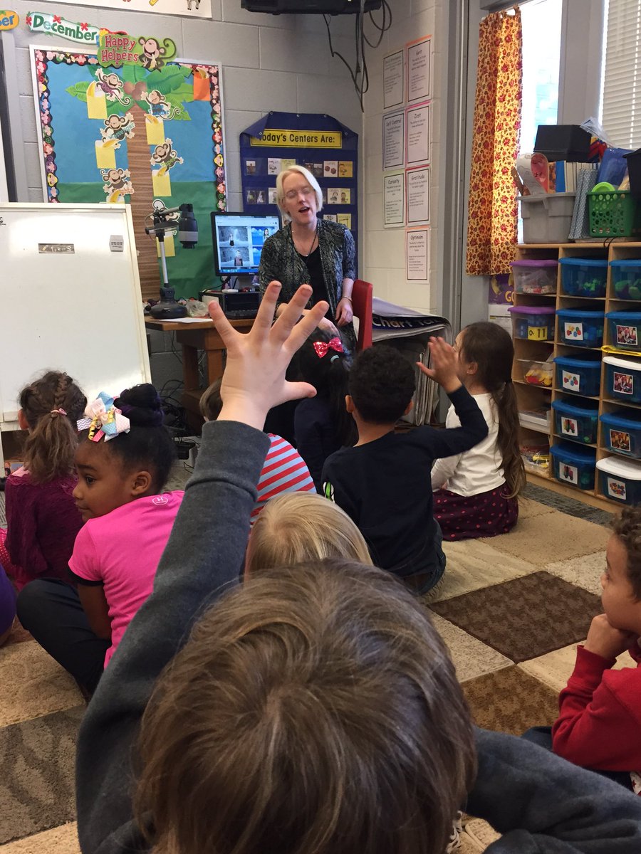 HallFletcherAVL's tweet photo. Kinders are so excited to watch their green screen videos! @HFE_Haney #acsdlday #ncdlday #dlday https://t.co/lFpIRFtaGT