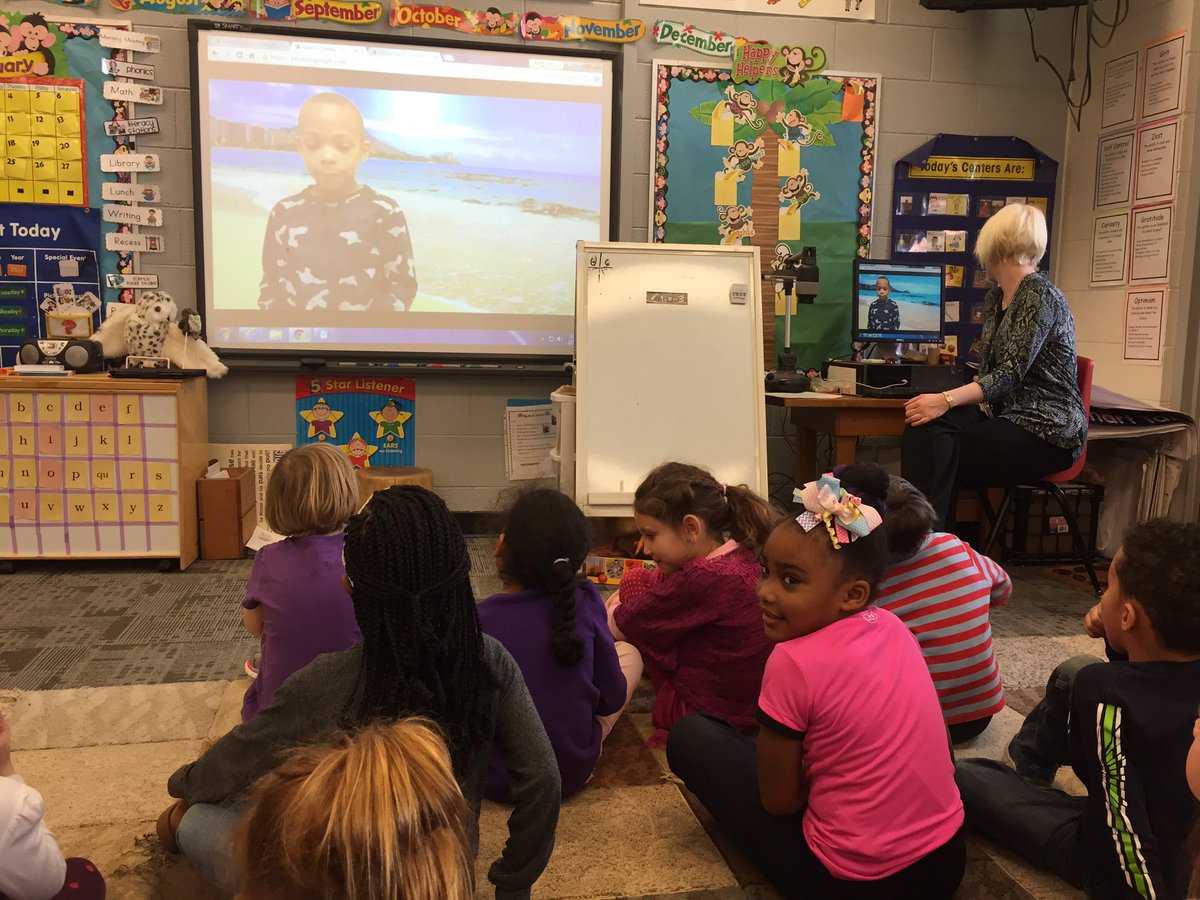 HallFletcherAVL's tweet photo. Kinders are so excited to watch their green screen videos! @HFE_Haney #acsdlday #ncdlday #dlday https://t.co/lFpIRFtaGT