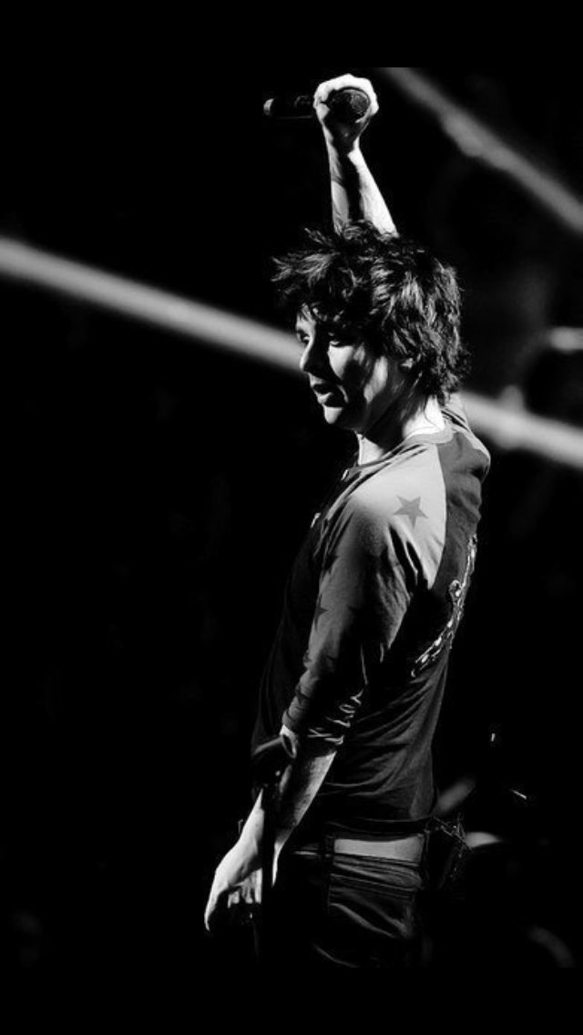 cause_sadness's tweet photo. #happybirthdaybillijoearmstrong
Хэй, продолжай в том же духе. Мы любим тебя. https://t.co/XsBlPiXlFu