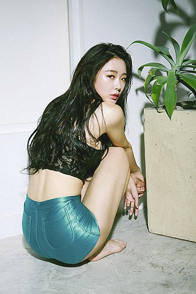 hotkpopx's tweet photo. Soobin - Dalshabet https://t.co/8BzIXjmnvM