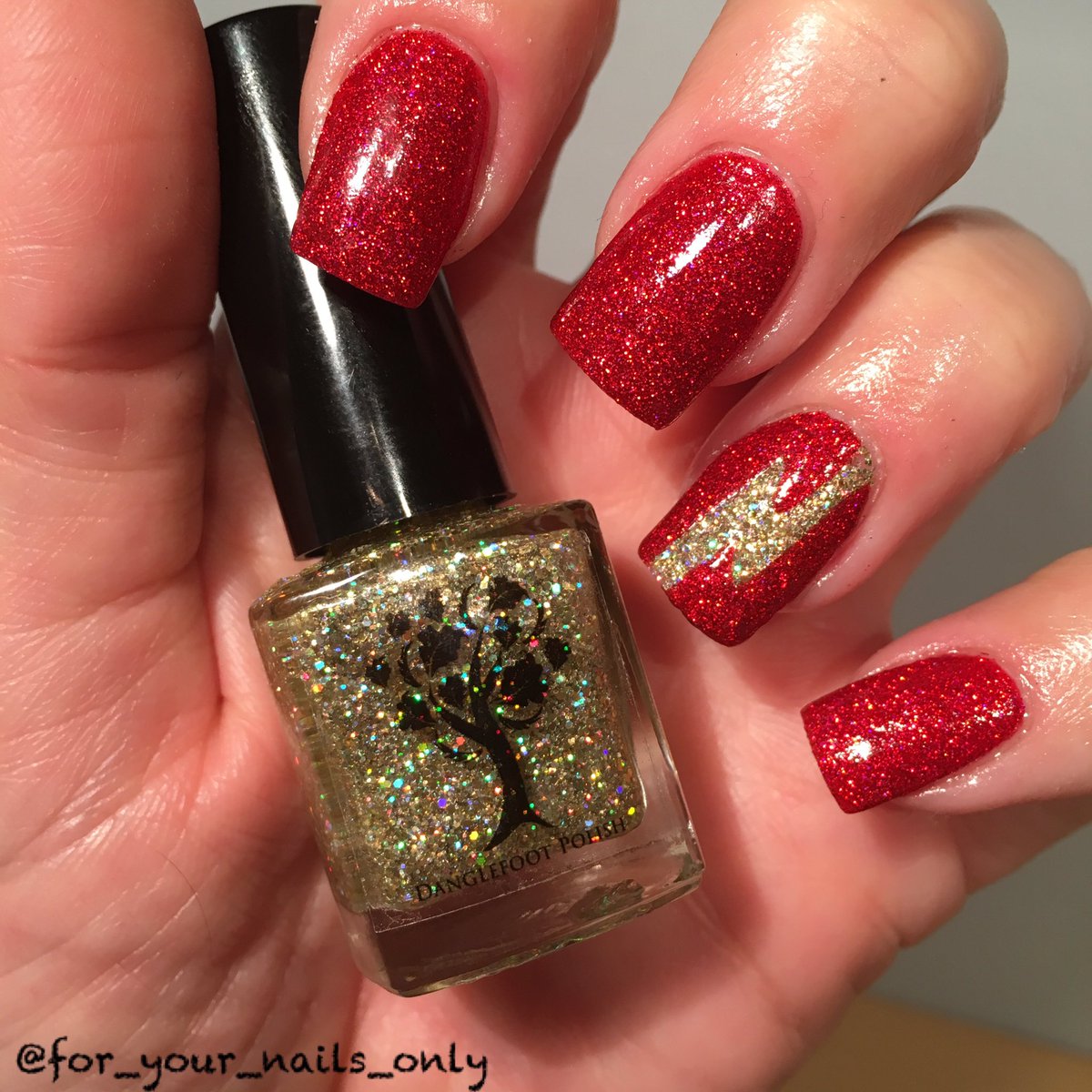 No Place Like Home by <a href="/OEssences/">Oud essences</a> Gold prototype (no name yet) from <a href="/Danglefootnails/">Hayley Bull</a> Vinyl from @bundlemonster #nails