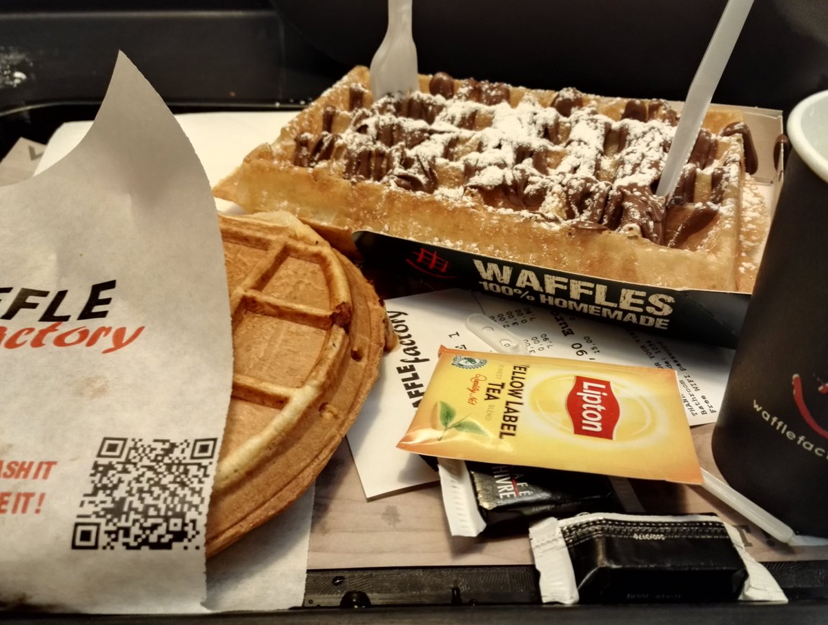 lawatoshi's tweet photo. Still my favourite #waffle place in #Brussels @WFofficiel https://t.co/WHAz93RKmy