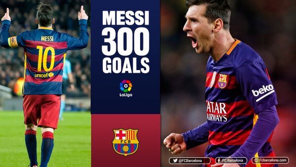 Fin del primer tiempo:Sporting Gijón 1-2 Barcelona. Doblete del de siempre: LIONEL MESSI,quien completó 300 en Liga.