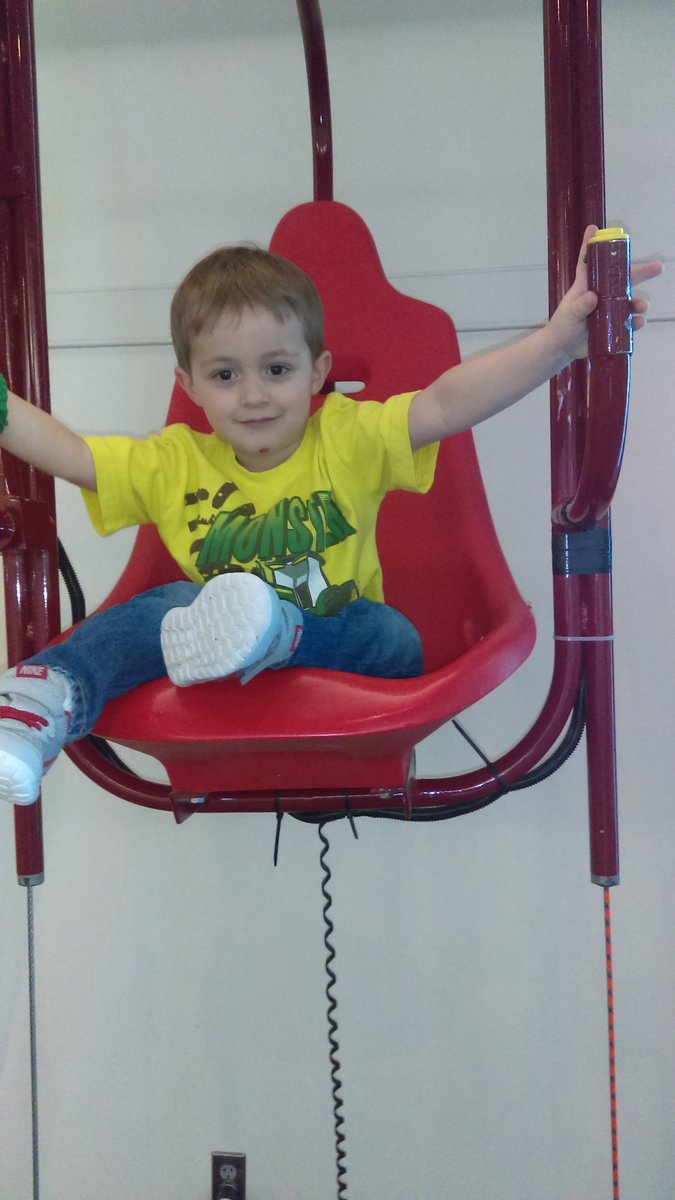 Octavia_MWilson's tweet photo. Blake loves it here!!! #SciWorks :) https://t.co/dEI4OuzS3E