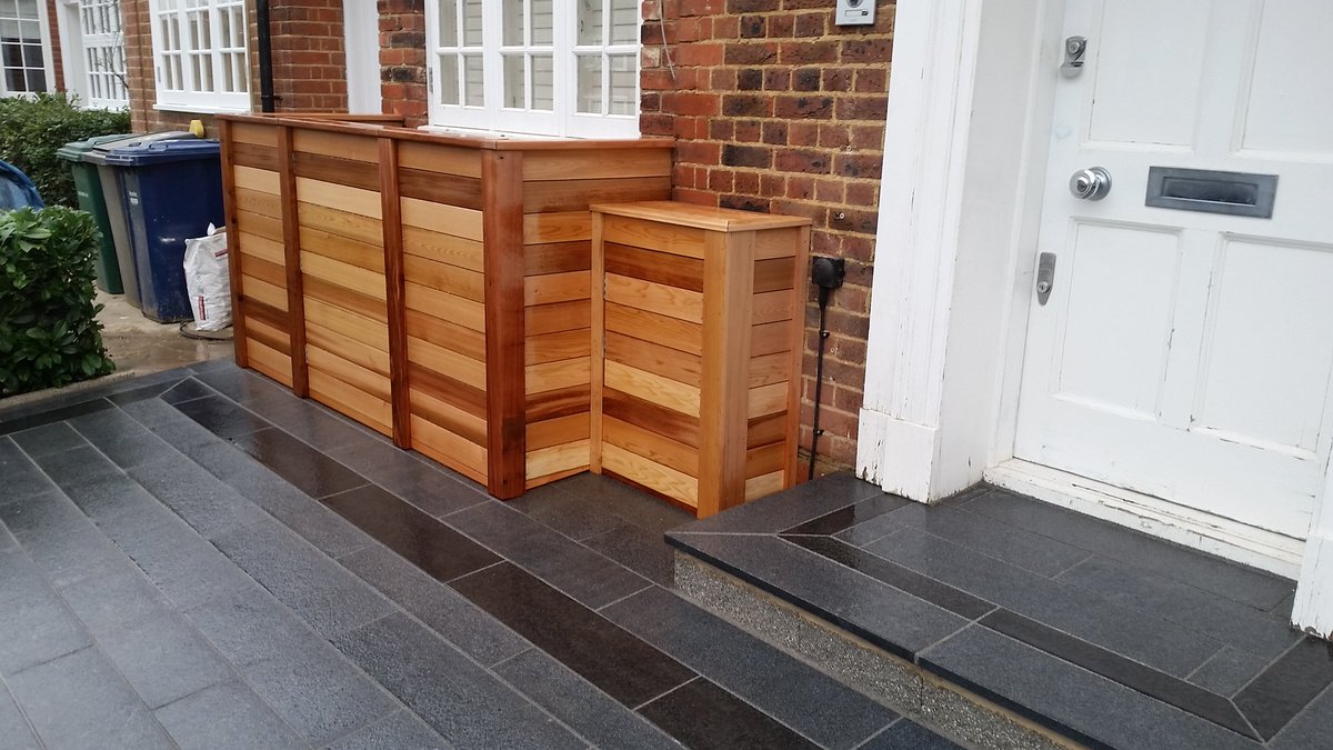 Adsungroup's tweet photo. Full #Landscape of front #garden / #driveway with #GranitePaving #raisedplanters and #Cedarcladbinstore #Totteridge https://t.co/D8Ves0YHZQ