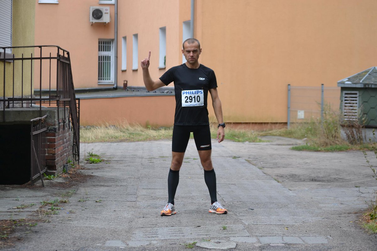 Running is hard on your joints &amp; feet. Join <a href="/OS1stUSA/">OS1st</a> &amp; #braceforimpact.
Find out more at os1st.com