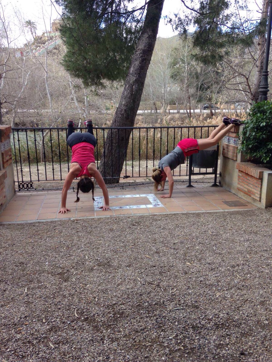 CentroNovafit's tweet photo. Nuestros GUERREROS de CrossTraining!! #centronovafit #crosstraining #equipo #abaran #gotosummer #murcia https://t.co/oEpMNZRx7Q