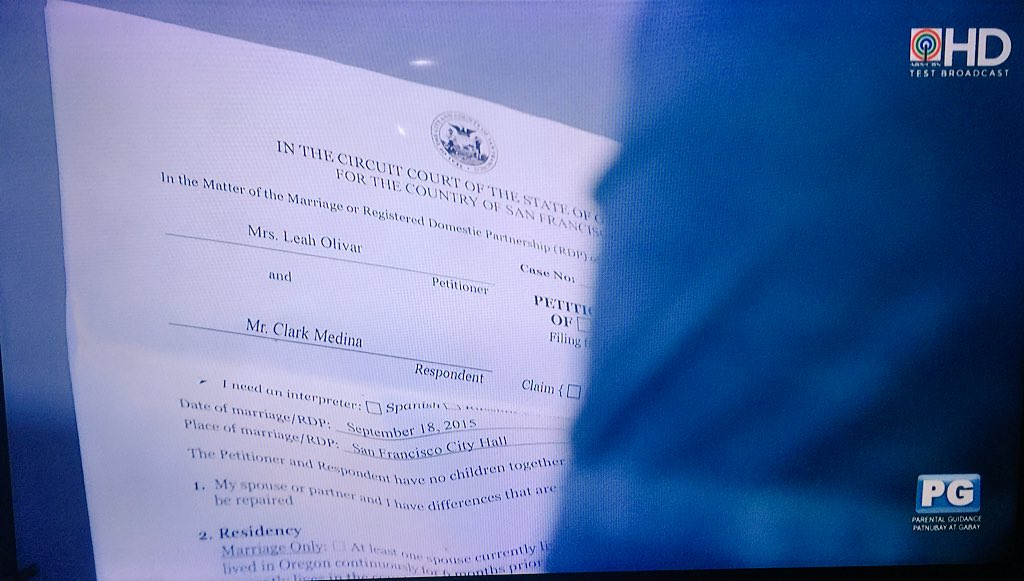 hello_nadineph's tweet photo. Divorce papers have been served.

OUCH.

#OTWOLMeetTheClient https://t.co/NIUrXHu1NV