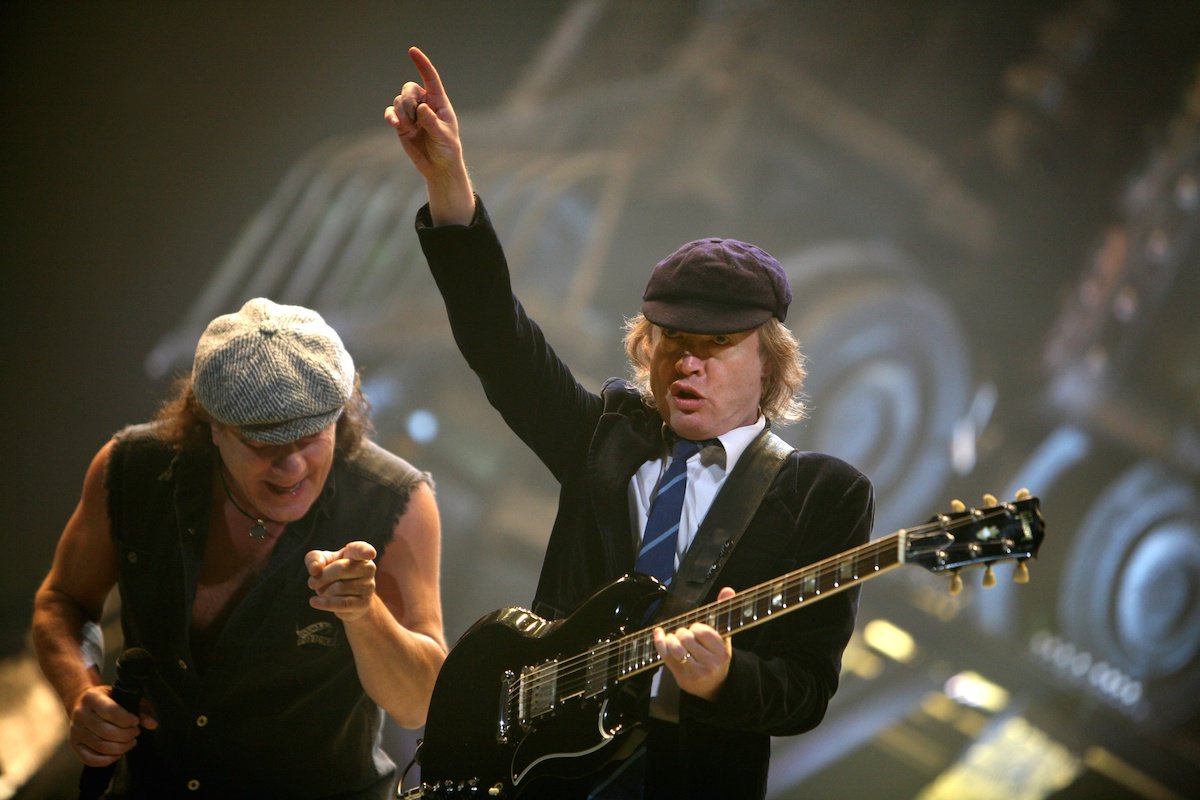 dallasnews's tweet photo. Top concerts: Gear up for @acdc, @barrymanilow, @thinlinefest &amp; more in #DFW | @GuideLive https://t.co/RxnvPzwLCx https://t.co/yqZ8AG1Wc3