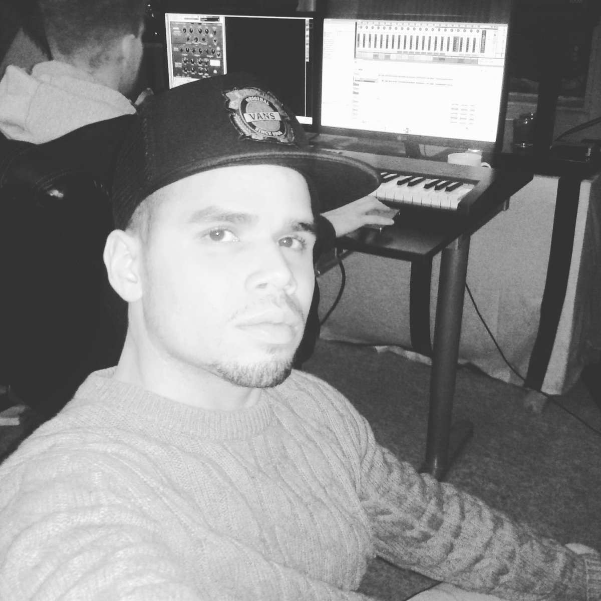 In the studio with the talented <a href="/its_JimmyJames/">JimmyJames</a> new tunes on the way! #WORK