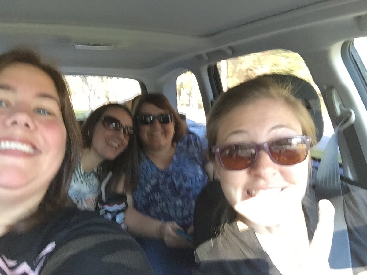 KFulenwider's tweet photo. On our way to #fldvipn16 with Jamie Van Pelt, Laura Gerds, and @April_Redford!  Super duper excited! https://t.co/L3n2uCoawP