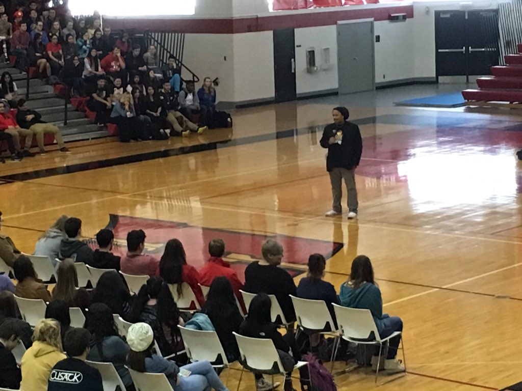 bdavisPhD's tweet photo. Calvin Terrell keeping it real @newsHHS1 "Coward to Warrior" honoring humanity at Holland High #equity #newshps https://t.co/21HdeQuTSI