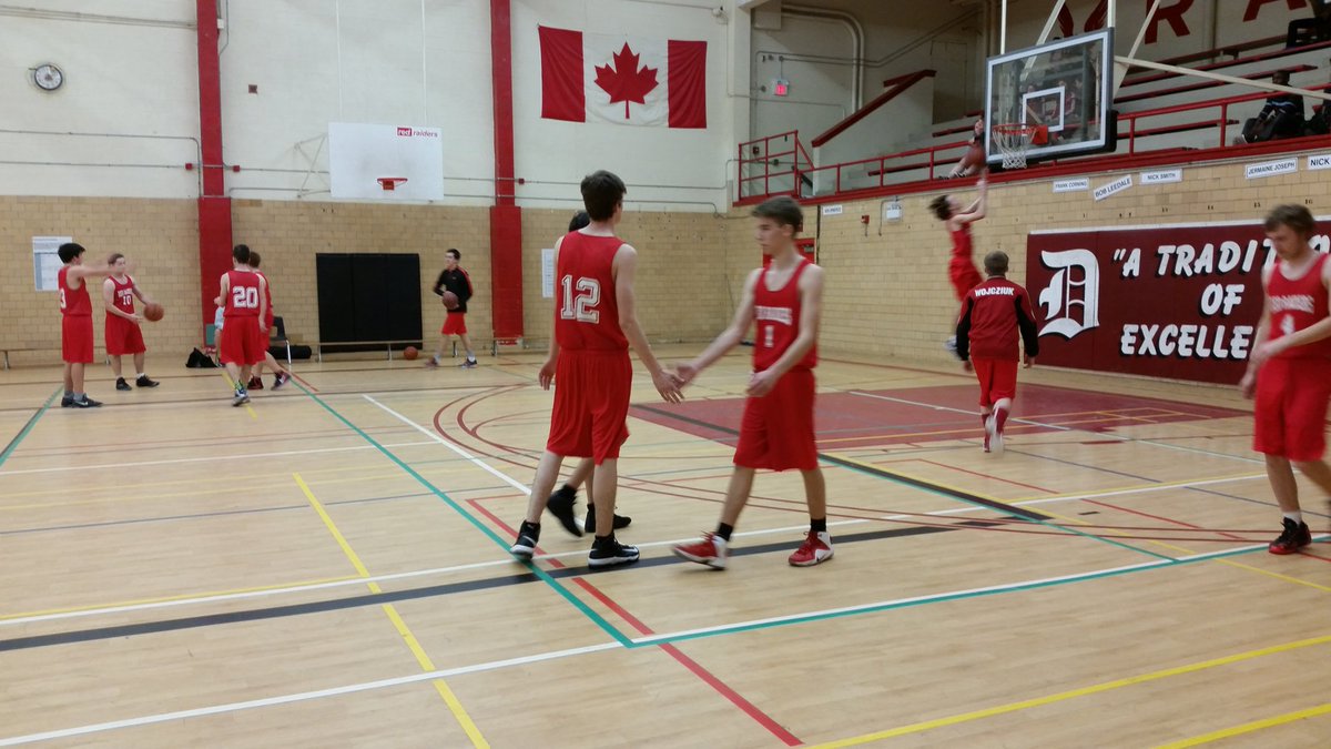 Come support your Sr Boys basketball team Thu @ 3:30 in the lower gym for their playoff game vs DVSS. Go Raiders!