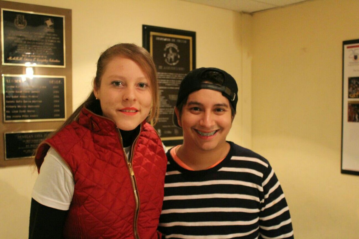 Steph_Anie_0's tweet photo. Imperdonable no ir a su show, llore de la risa todo el tiempo, gracias por tu tiempo @MarioAguilarMG #conelchulo https://t.co/pVmseC0qCR