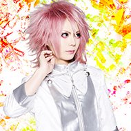 vr_noru's tweet photo. 本日2/18はLIEVRE CLAYのドラマー、わじゅさんの誕生日。おめでとうございます！
2/22、池袋CYBERにて主催ライブ開催のLIEVRE CLAY。是非お祝いは会場で！
https://t.co/UDT2XWJVPB https://t.co/EFL98WCWyi
