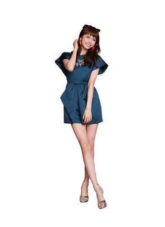 3JSB_nananori's tweet photo. 菜々緒の股下は85㎝
はるおの股下は87㎝
スダンナの股下は90㎝

#E-girls菜々緒より長い

#E-girls菜々緒より長い

#E-girls菜々緒より長い

#E-girls菜々緒より長い https://t.co/80wCpNMIbA