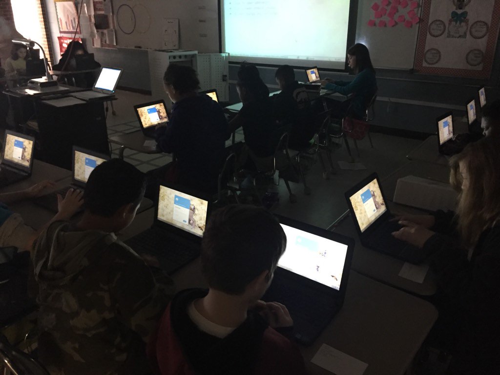 Andy_Caves's tweet photo. We are changing the way we do school at Radney Elem! 1:1 in ACS #adapting #DLD16 https://t.co/BiVYQ9pUq6