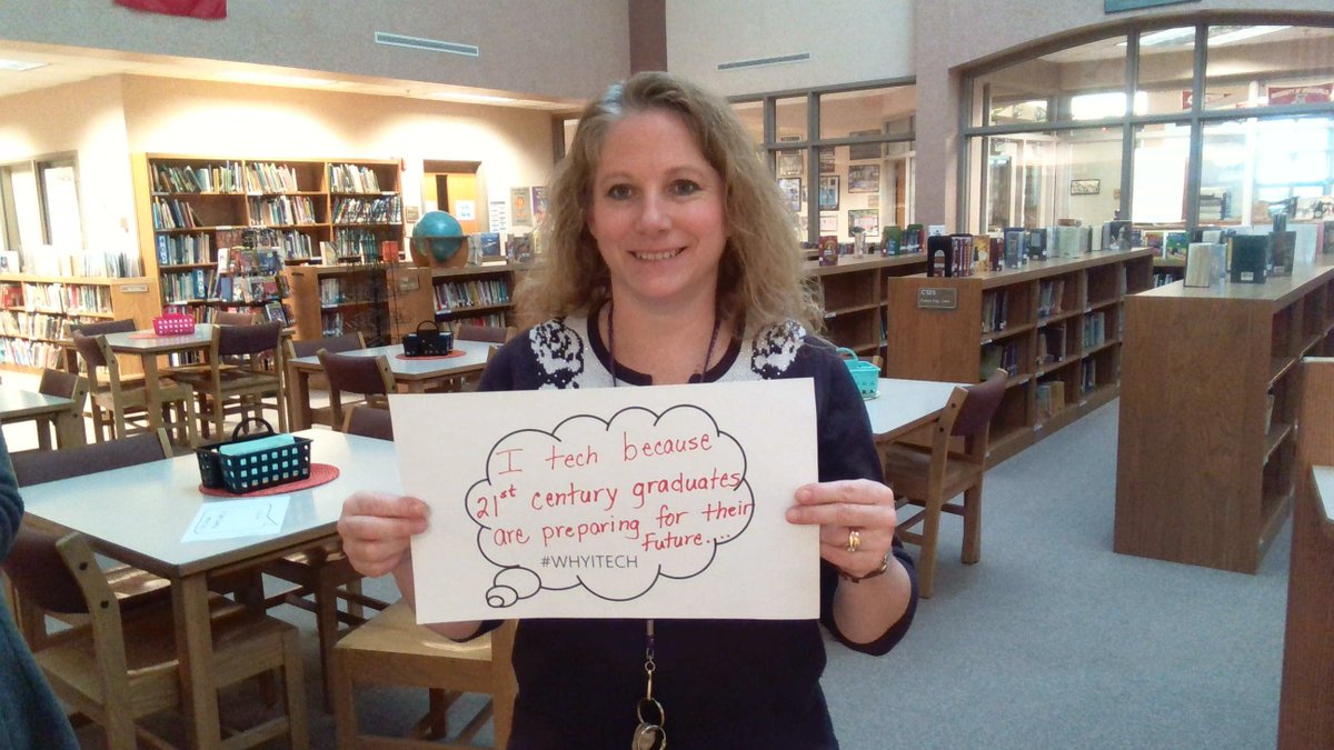 ENSC_TechCoach's tweet photo. Why Mrs. Onion @AvillaSchool celebrates Digital Learning! #WhyITech #StopDropnTweet #DLDay #INeLean #ENSCbecause https://t.co/96V09FW4mF