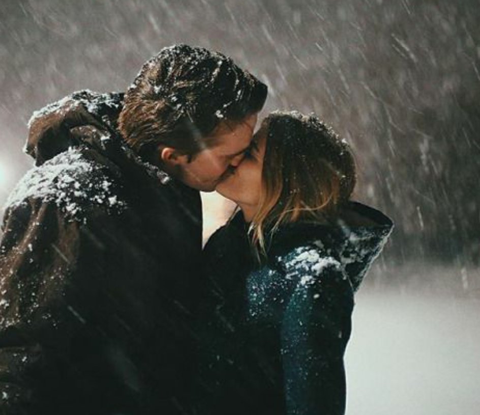 MarriedIntimate's tweet image. Love through the years