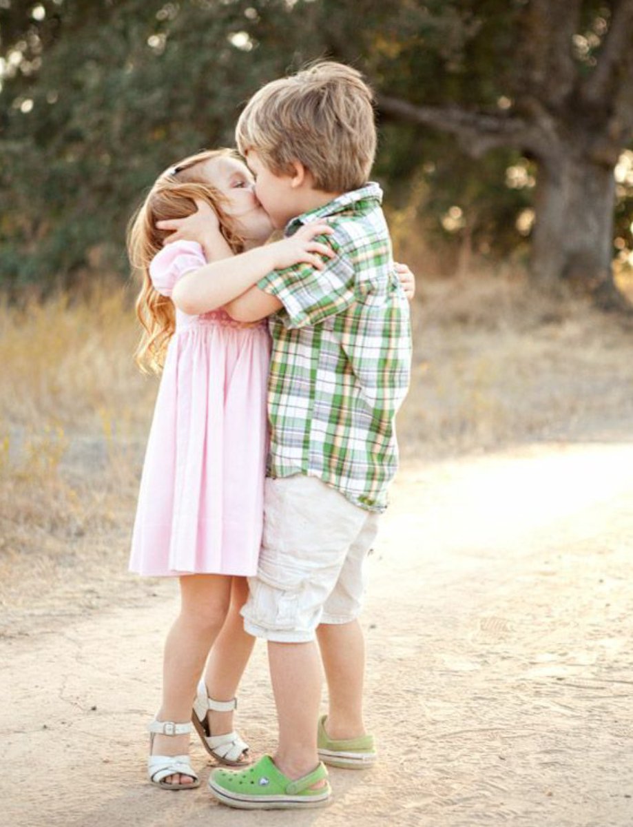 MarriedIntimate's tweet image. Love through the years