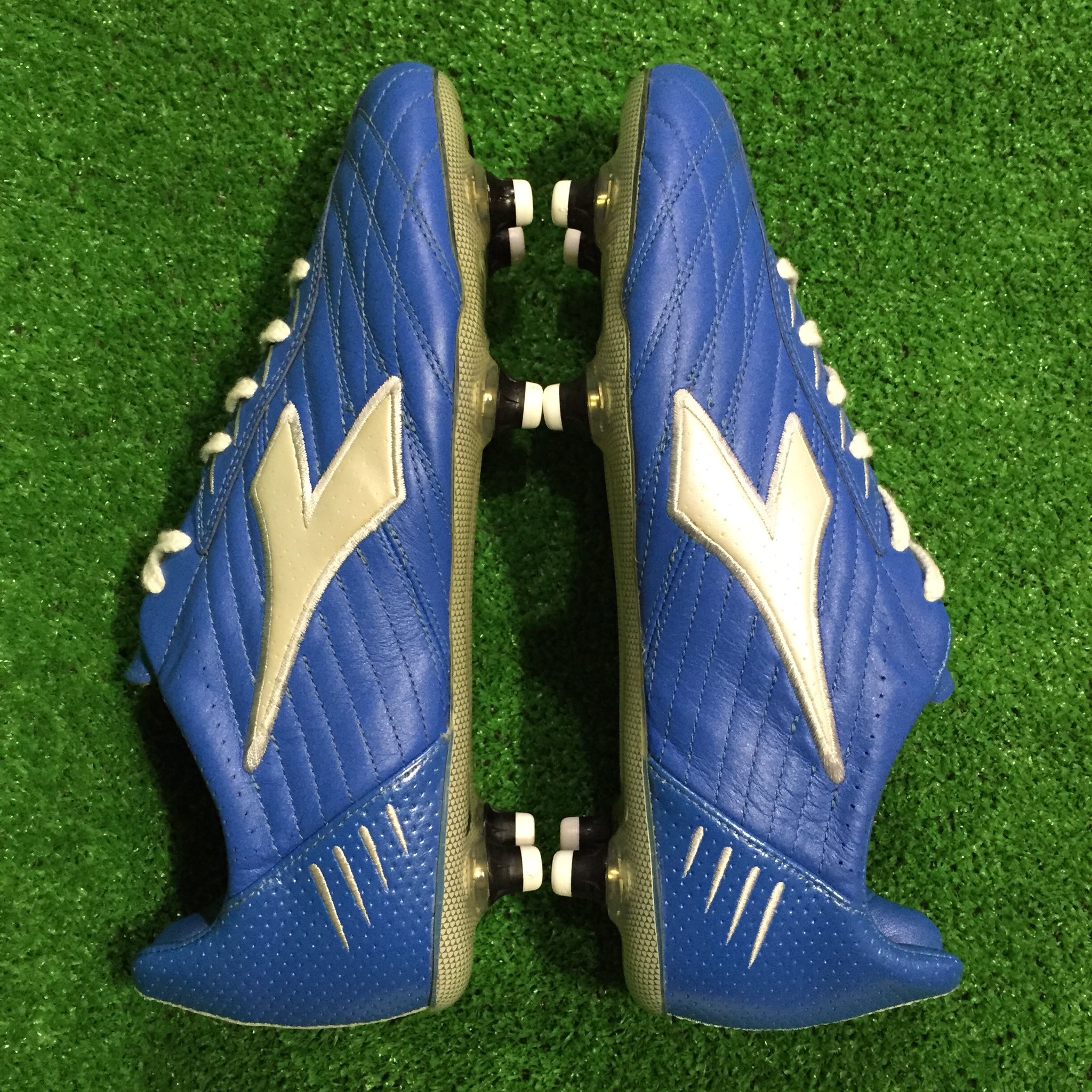 サッカースパイク Kohei Sblog Twitterissa Diadora ディアドラ ファンタジスタ10 Sc ロベルト バッジョ着用カラー 2月18日バッジョの誕生日 T Co Tlevwxoigl サッカースパイク Kohei Sblog Twitterissa Diadora ディアドラ ファンタジスタ10 Sc ロベルト バッジョ着用カラー 2月18日バッジョの誕生日 T Co Tlevwxoigl