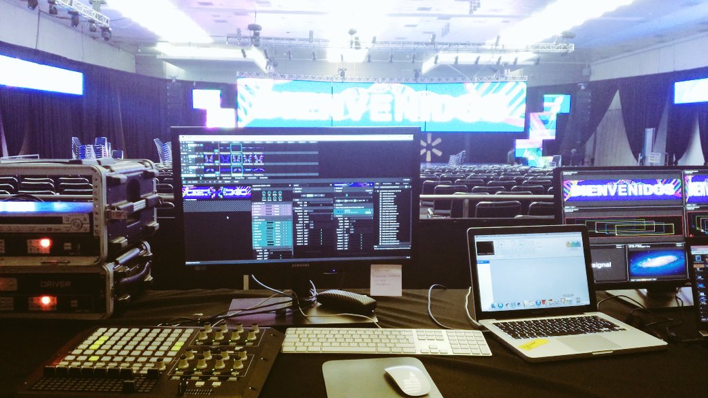 vilchisgotohell's tweet image. Excelente!!! #resolumearena5 #resolume #apc40