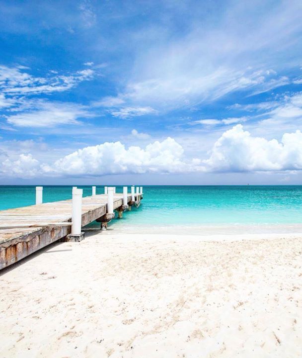 Hotelslive's tweet photo. https://t.co/h02Q20OTlq - Grace Bay in Providenciales, Turks &amp; Caicos is the best beach in… https://t.co/Bo9BHaqBJh https://t.co/EJ5xpVRpC1
