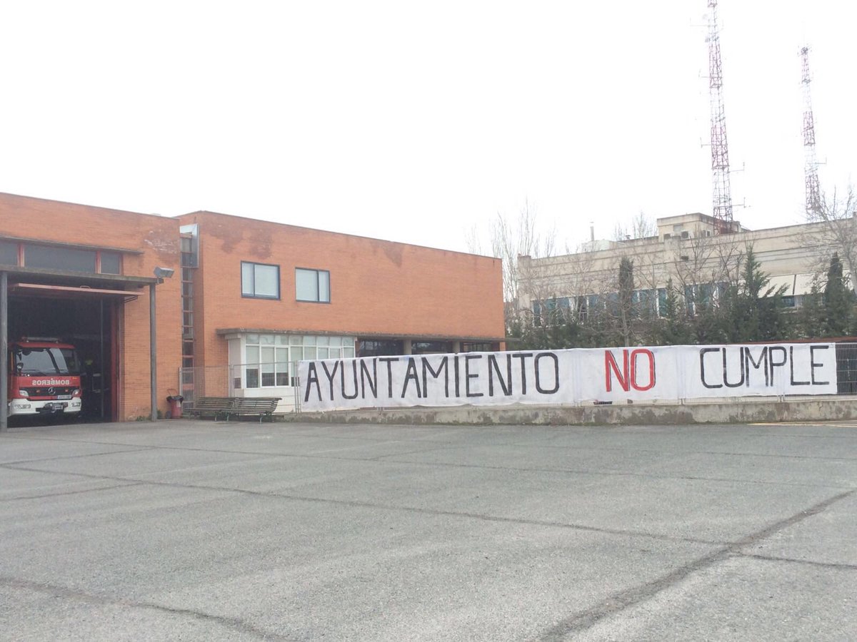 Abandonados en todo!!!
Decepcionados tambien😢😢