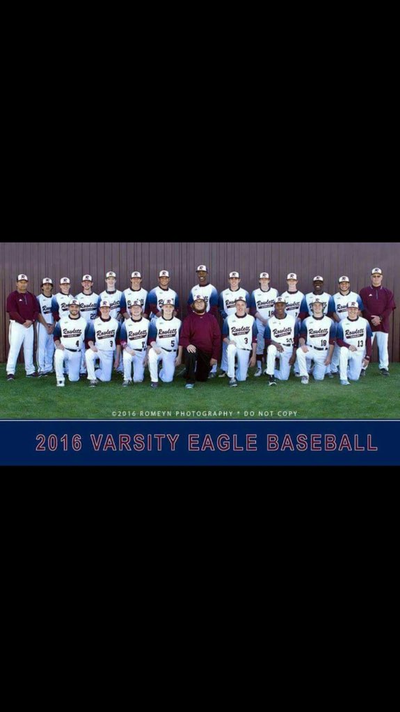 garret1205's tweet photo. That time of the year⚾️ https://t.co/7bCnUSOdsL