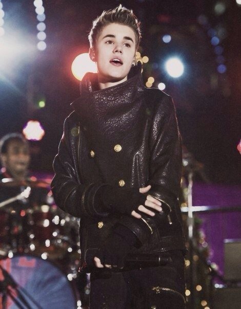 _cry_forever_'s tweet photo. 💕 I love you➡▶▶ @justinbieber 💓💕 https://t.co/OpCx9AAeJH