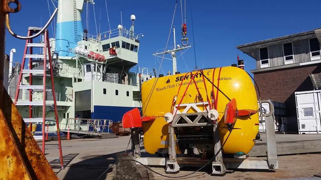 SentryAUV's tweet photo. Beautiful day for well testing after overhaul. #engineering #robotics #whoi #oceanexploration https://t.co/KvaYmu5dBu