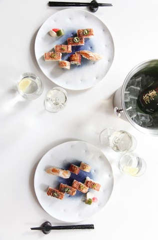 MikuToronto's tweet photo. How to beat the #winterblues: keep company with great food & friends. Now taking group resos for our #WinterSetMenu. https://t.co/633s9OFp5d