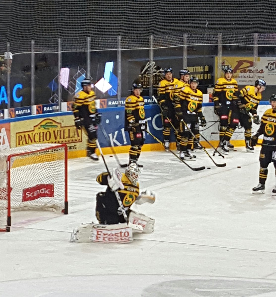 Marsu_Y's tweet photo. Tätä tänään #Ilves https://t.co/s58AaaIeXL
