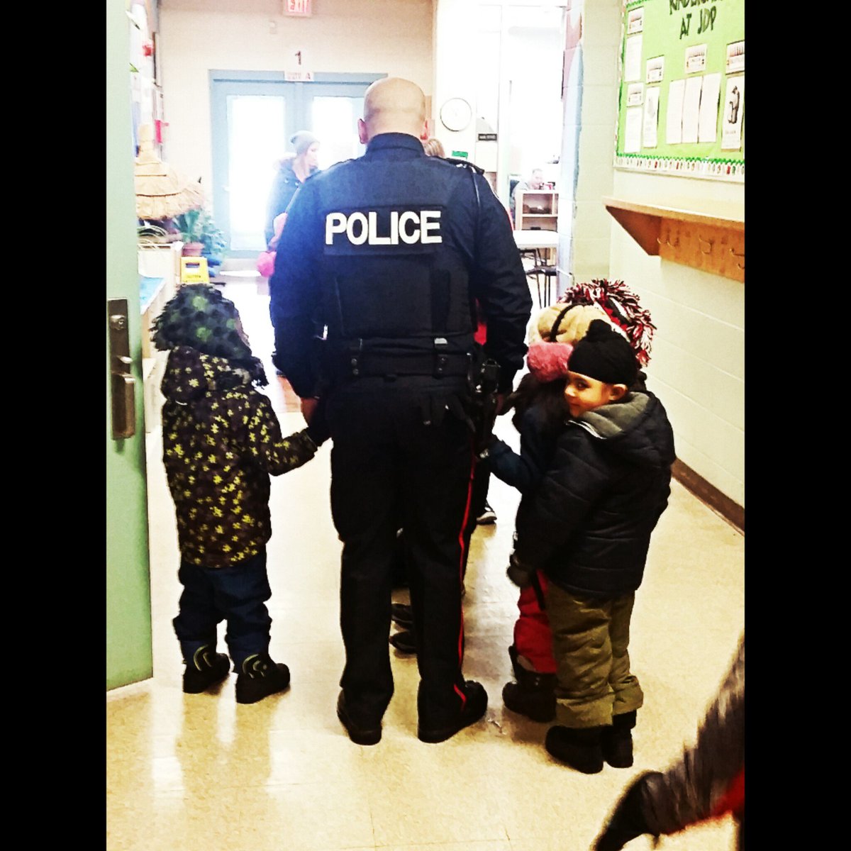 pak8574's tweet photo. Thank you John D. Parker Jr School! @RyanCP23 @TPS23Div https://t.co/djhT5Mpo93