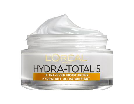 LOrealParisCAN's tweet photo. On parle de Hydra-Total 5 sur le blogue de @NaNaToulouse -> https://t.co/C4Us7KYlrt #5works #beyondhydration https://t.co/tsL8YULdqN