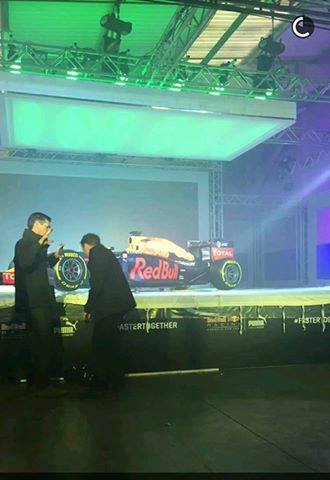 F1Apex's tweet photo. Spoiler: LEAKED RedBull 2016 livery: https://t.co/YhICwygBva (via @takiinoue)