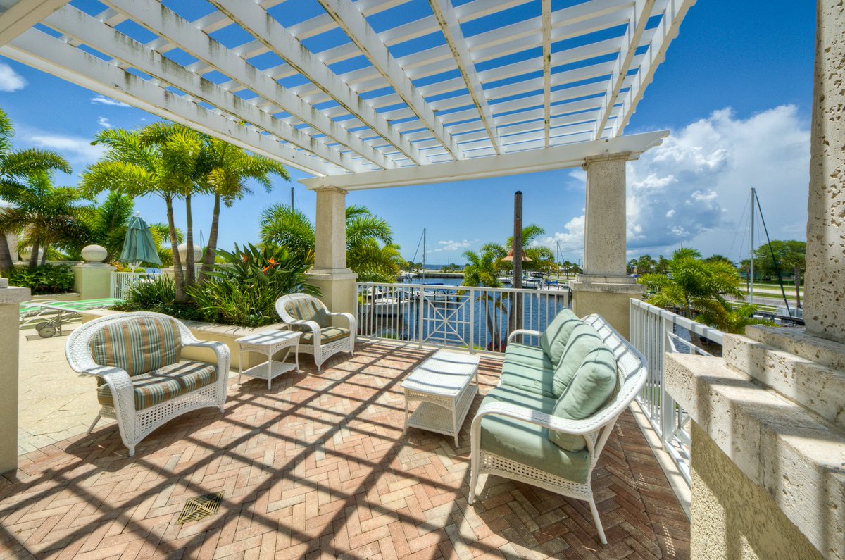 Little_HarborFL's tweet photo. Wow, this weather is just amazing. #relaxation #truevacation https://t.co/ghyvo9ewqO